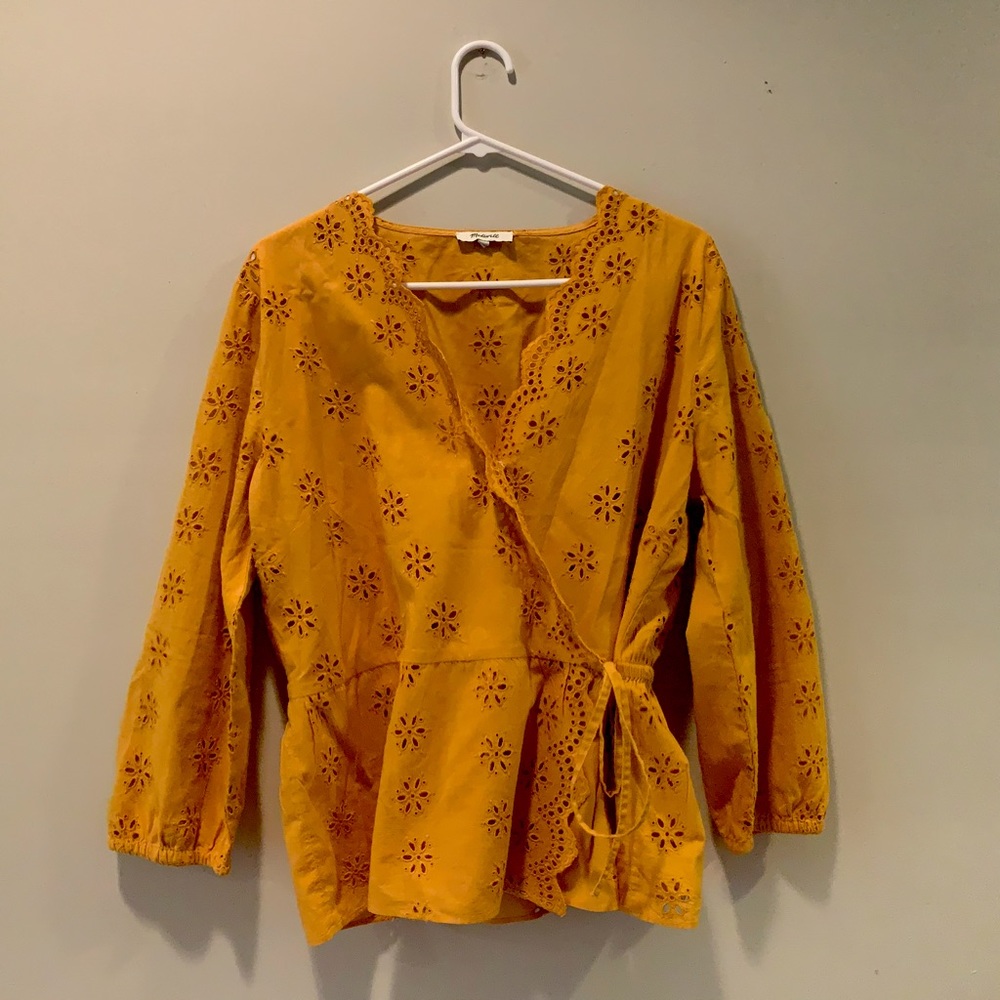 Madewell yellow/gold wrap top🌼
